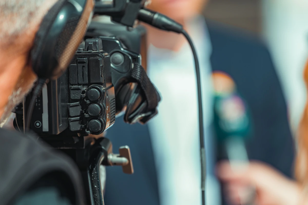 Exploiter le potentiel des nouveaux médias : stratégies gagnantes pour les entreprises